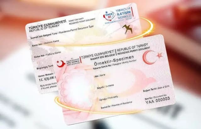 أنا أجنبي وأريد الحصول على معلومات حول إقامتي وحقوق السفر الخاصة بي